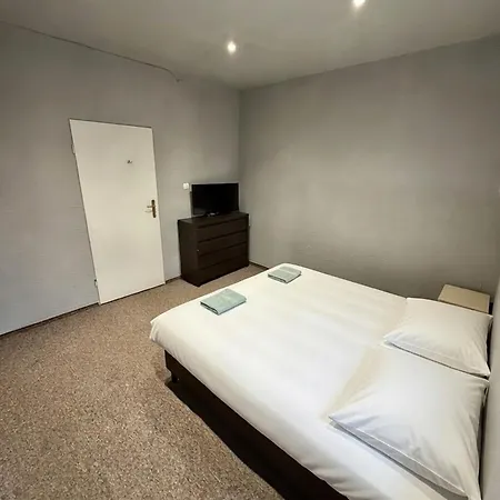 Przy Zaglach Hostel *